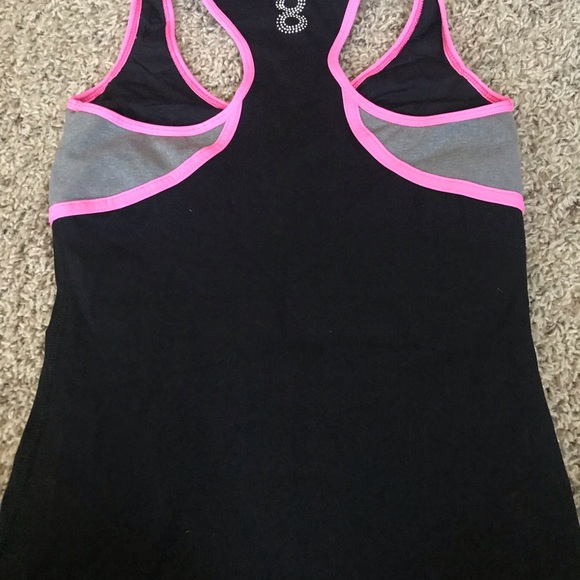 PH8 ( Bebe). Work Out Top - Picture 3 of 4